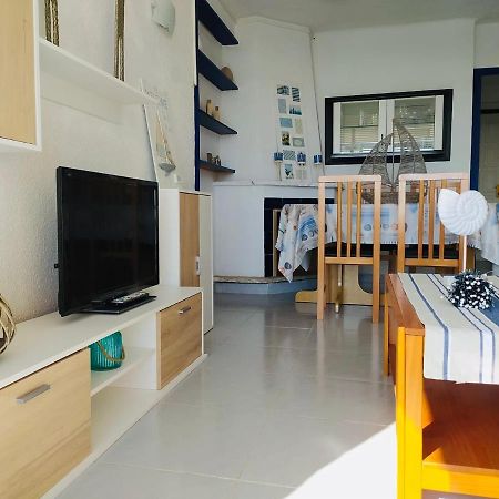 Apartamento Palmeras Ла-Пинеда Экстерьер фото